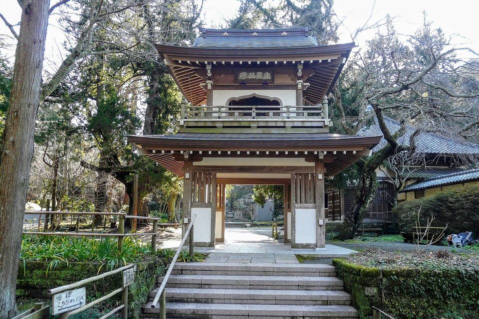 浄智寺の鐘楼門